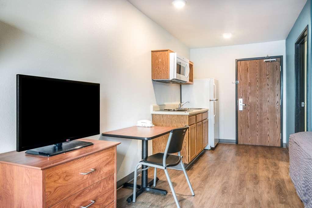 Extended Stay America Select Suites - Cleveland - Avon الغرفة الصورة